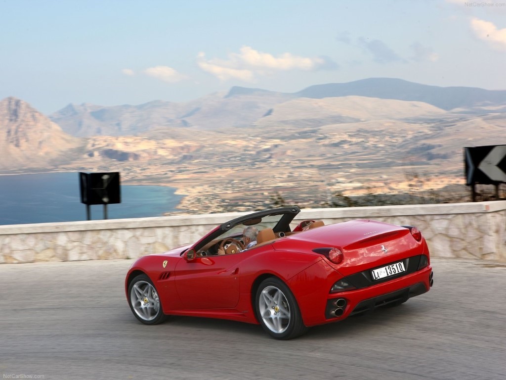 Ferrari California 4.3 V8